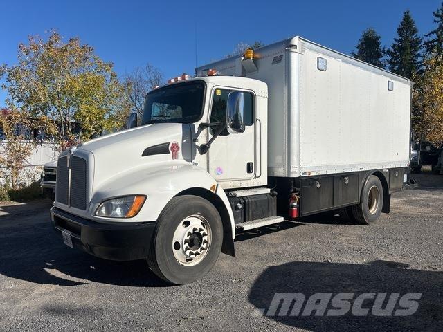 Kenworth T300 Autocisterna