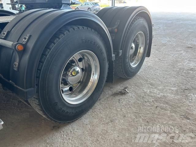 Kenworth T409 Vilcēji
