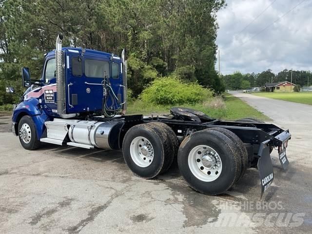 Kenworth T680 Vilcēji