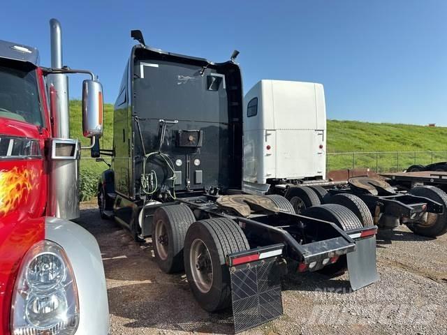 Kenworth T680 Vilcēji