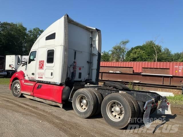 Kenworth T680 Vilcēji