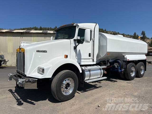 Kenworth T800 Ūdens mašīnas