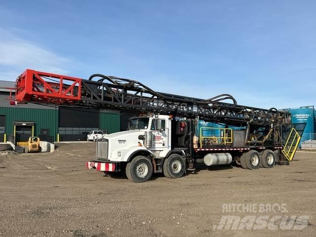 Kenworth T800 Mobilās urbšanas platformu automašīnas