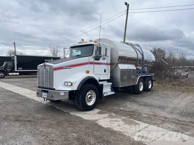 Kenworth T800 Ūdens mašīnas