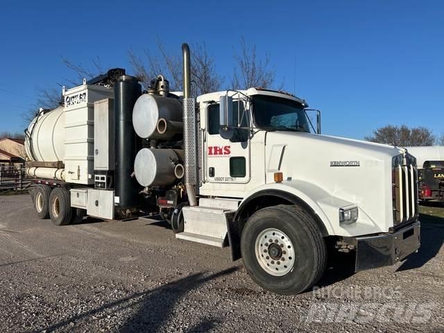Kenworth T800 Kāpurķēžu ekskavatori
