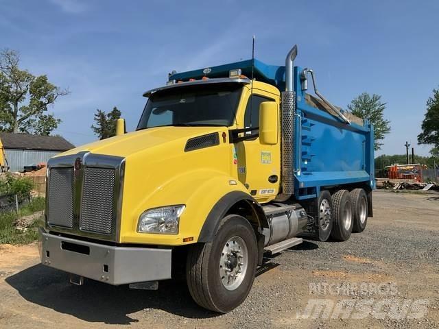 Kenworth T800 Pašizgāzējs
