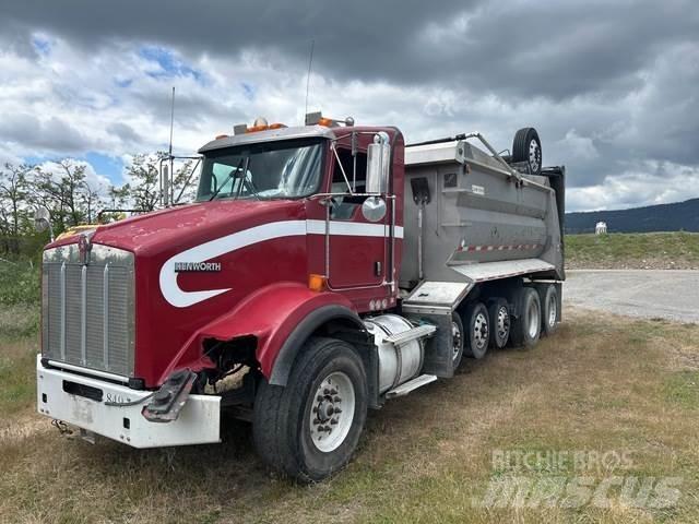 Kenworth T800 Pašizgāzējs