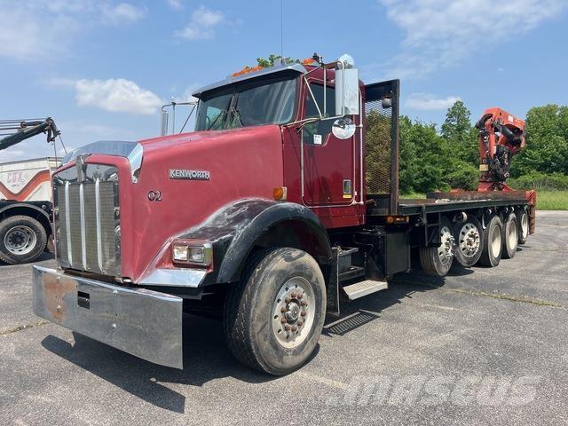 Kenworth T800 Smagās mašīnas ar celtni