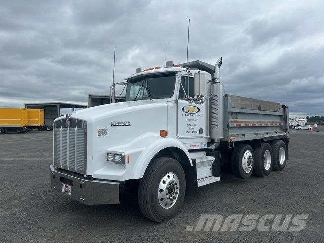 Kenworth T800 Pašizgāzējs