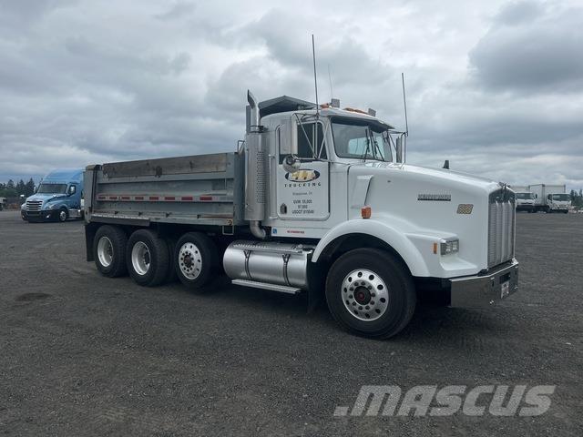 Kenworth T800 Pašizgāzējs