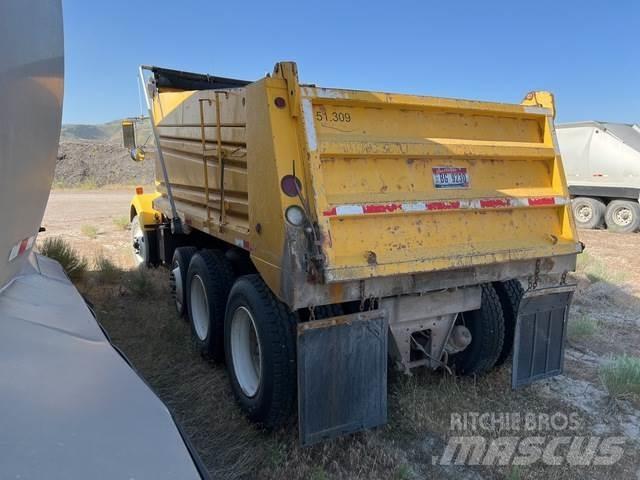 Kenworth T800 Pašizgāzējs