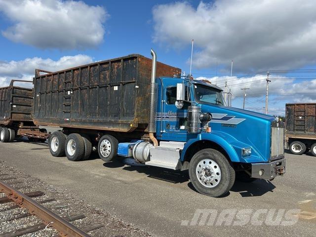 Kenworth T800 Treileri ar āķi