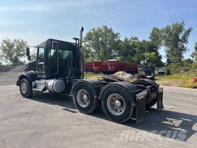Kenworth T800 Vilcēji