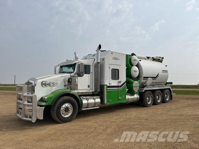 Kenworth T800 Kāpurķēžu ekskavatori