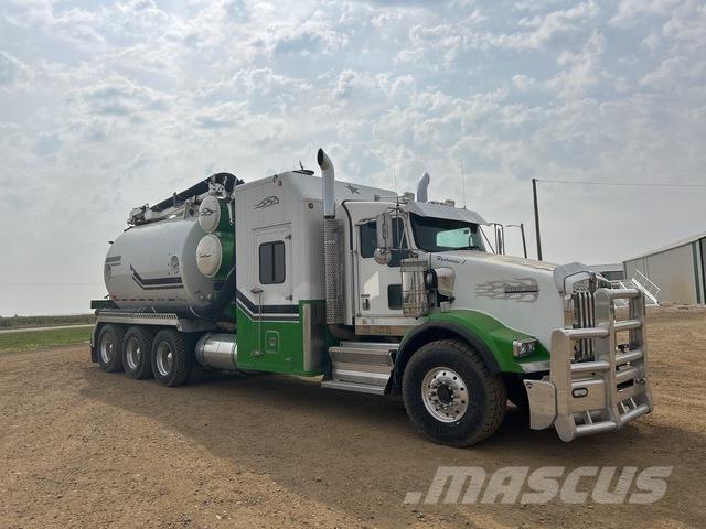 Kenworth T800 Kāpurķēžu ekskavatori