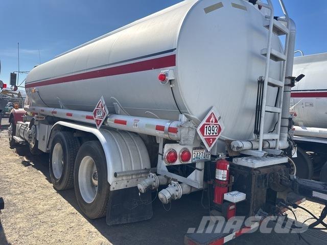 Kenworth T800 Autocisterna