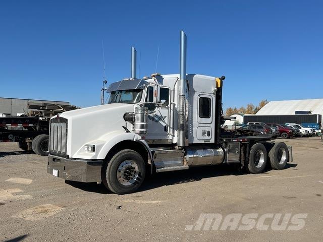 Kenworth T800 Evakuators ar manipulatoru