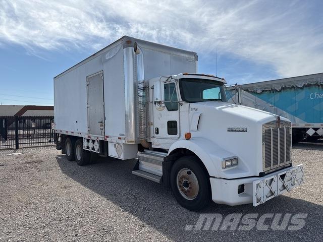 Kenworth T800 Furgons