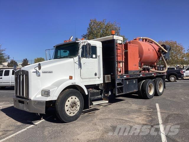 Kenworth T800 Kāpurķēžu ekskavatori