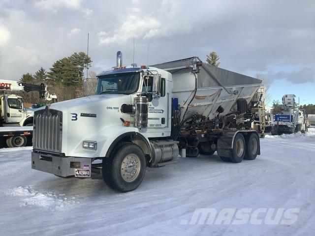 Kenworth T800 Akmens/betona mašīnas