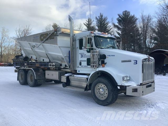 Kenworth T800 Akmens/betona mašīnas