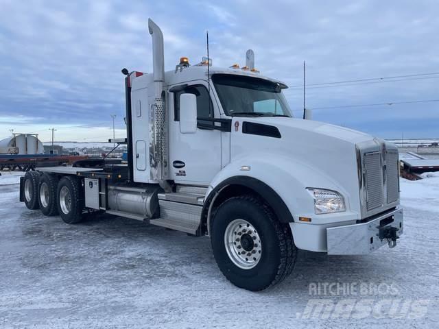Kenworth T880 Evakuators ar manipulatoru