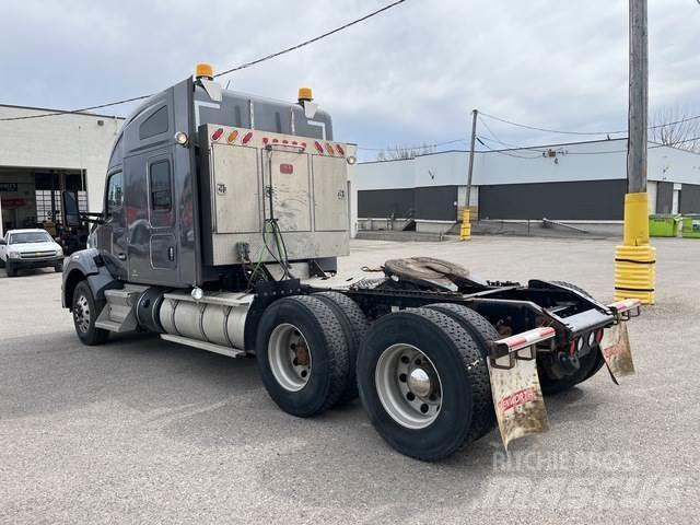 Kenworth T880 Vilcēji