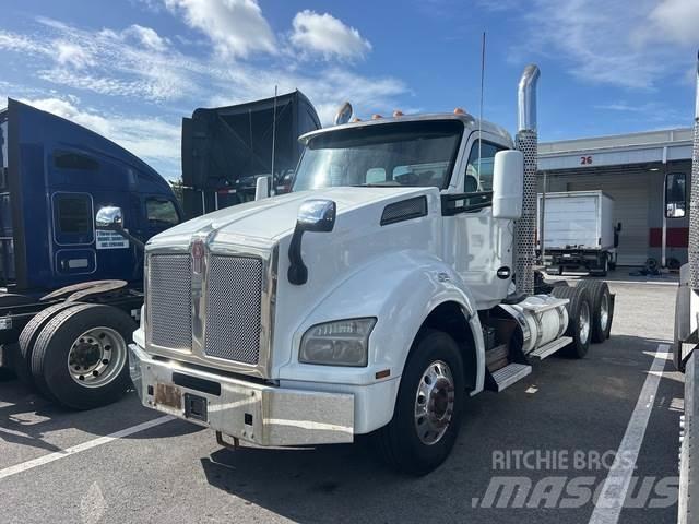Kenworth T880 Vilcēji