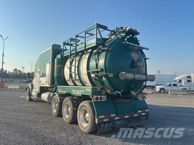 Kenworth T880 Kāpurķēžu ekskavatori