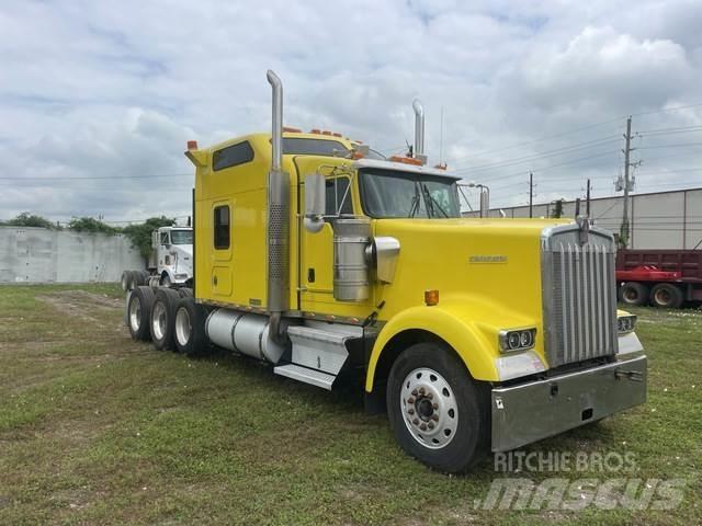 Kenworth W900 Vilcēji