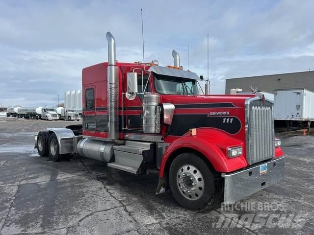 Kenworth W900 Vilcēji