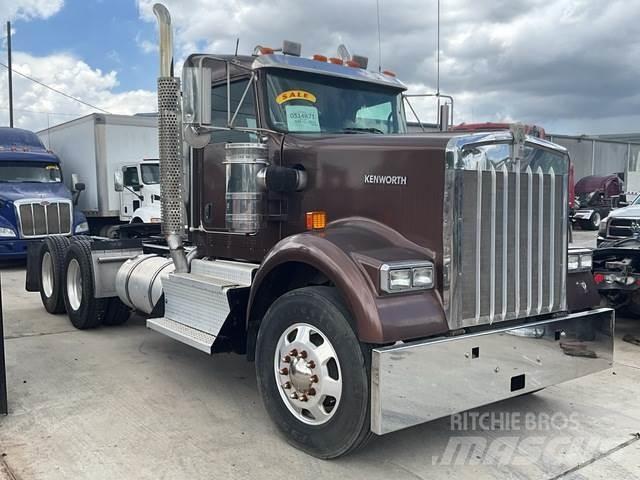 Kenworth W900 Vilcēji