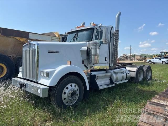 Kenworth W900 Vilcēji