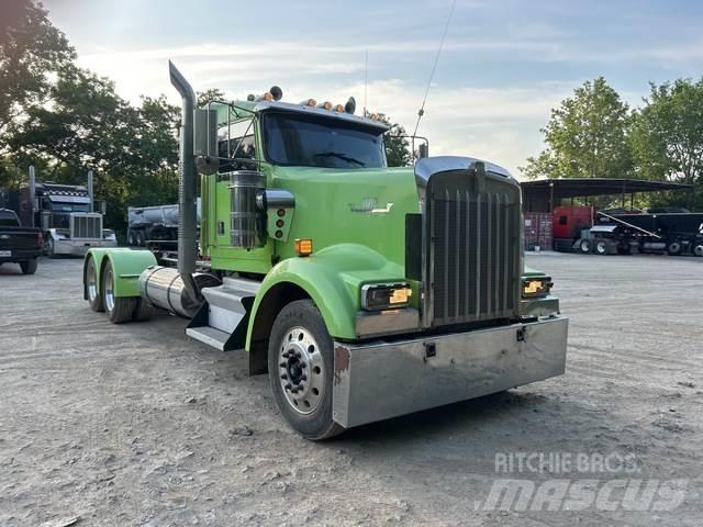 Kenworth W900 Vilcēji
