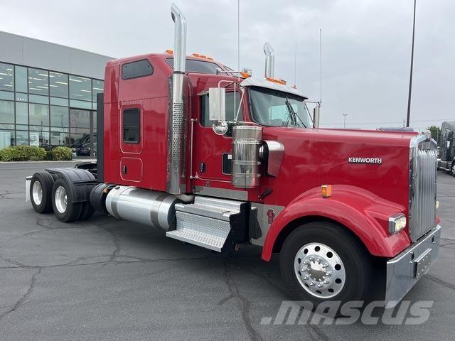 Kenworth W900 Vilcēji