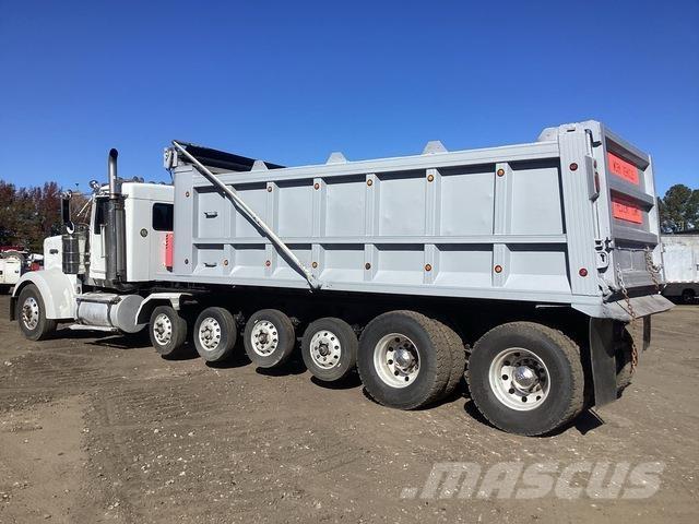 Kenworth W900 Pašizgāzējs