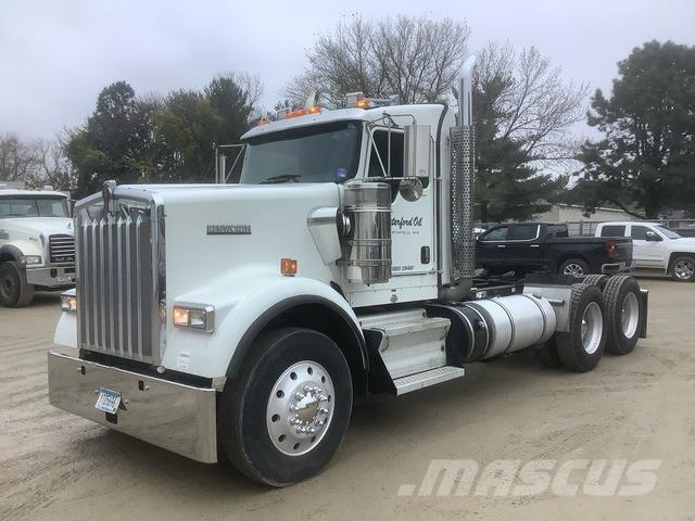 Kenworth W900 Vilcēji