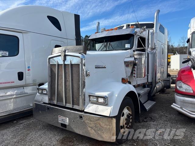 Kenworth W900 Vilcēji