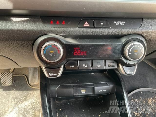 Kia Rio Automašīnas