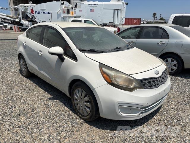 Kia Rio Automašīnas