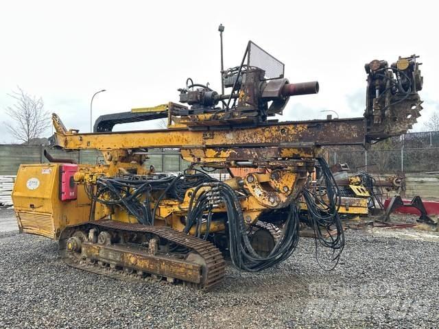 Klemm KR806-4 Cits urbšanas aprīkojums