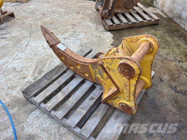 Komatsu  Skarifikatori