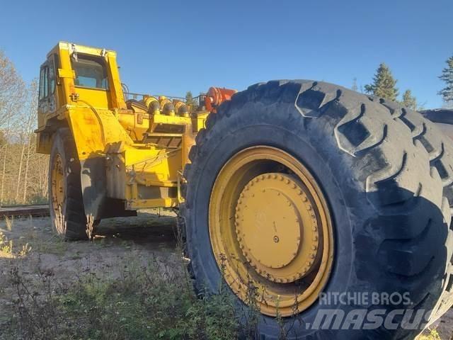 Komatsu 330M Artikulētie pašizgāzēji