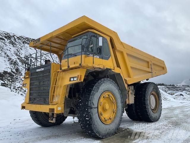 Komatsu 330M Artikulētie pašizgāzēji