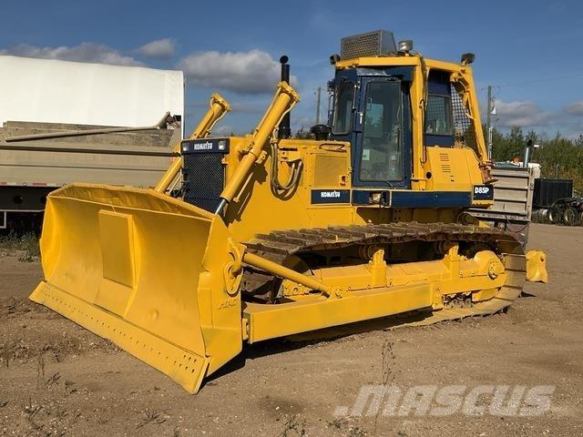 Komatsu D85P Kāpurķēžu buldozeri