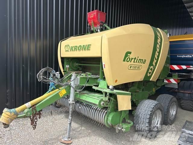 Krone V1500MC Rituļu preses