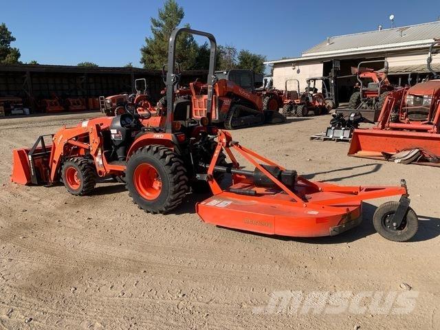 Kubota B2401DT Kompaktie traktori