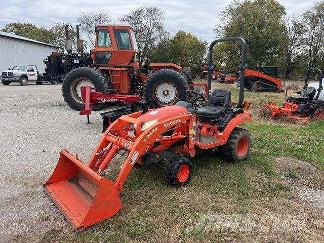 Kubota BX1880 Kompaktie traktori