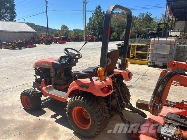 Kubota BX2360 Kompaktie traktori