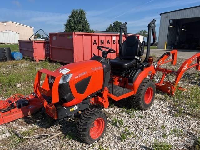 Kubota BX2380 Kompaktie traktori